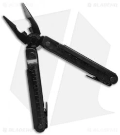 BlackFox Black 15 Function Multi-Tool W/Nylon Sheath BF-200 -Fox Knives black fox knives bf 200 pliers cm